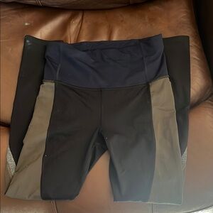 Women's Black and Gray Leggings